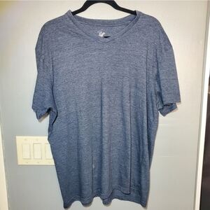 Beverly Hills Polo Club men's shirt XL.